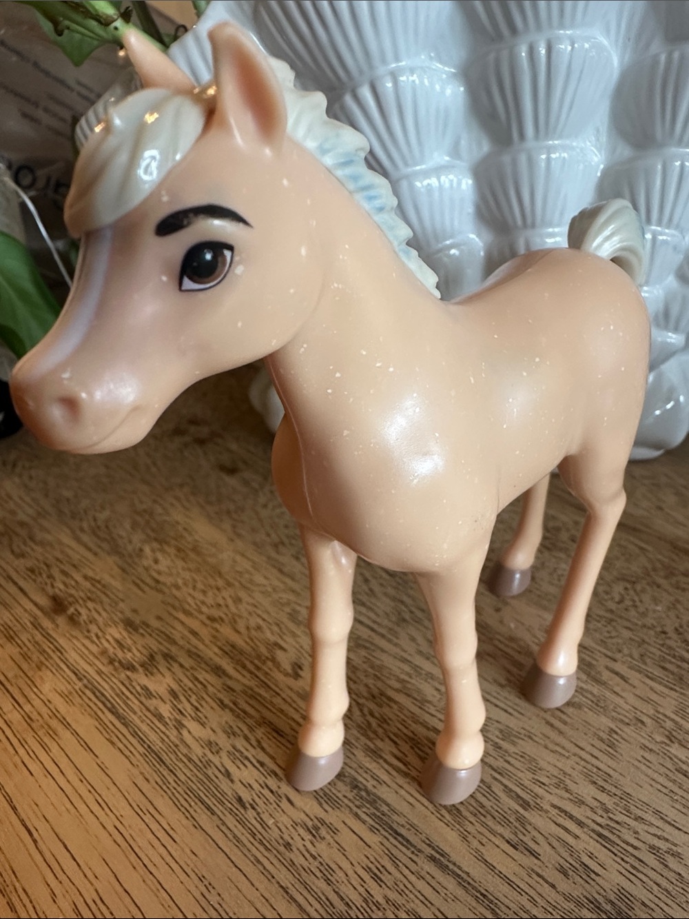 SPIRIT horse dreamWorks 2020 untamed blonde plastic figure toy collectible